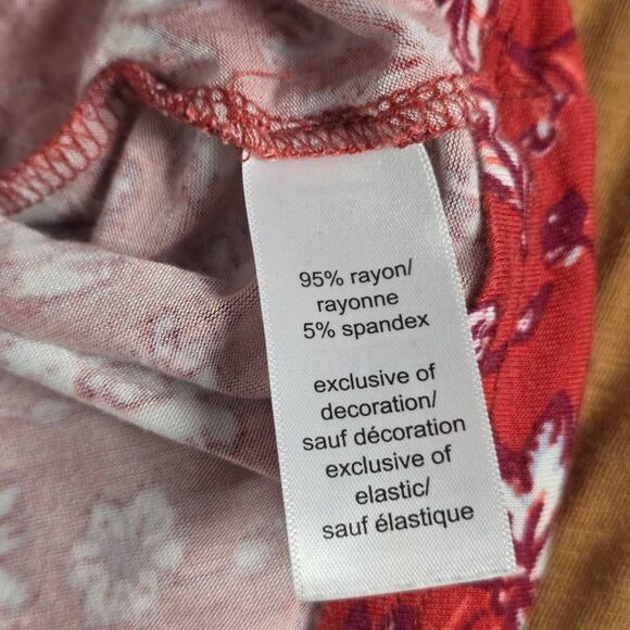 Maurices Red Floral Smocked Sleeve Top XL - Picture 7 of 9